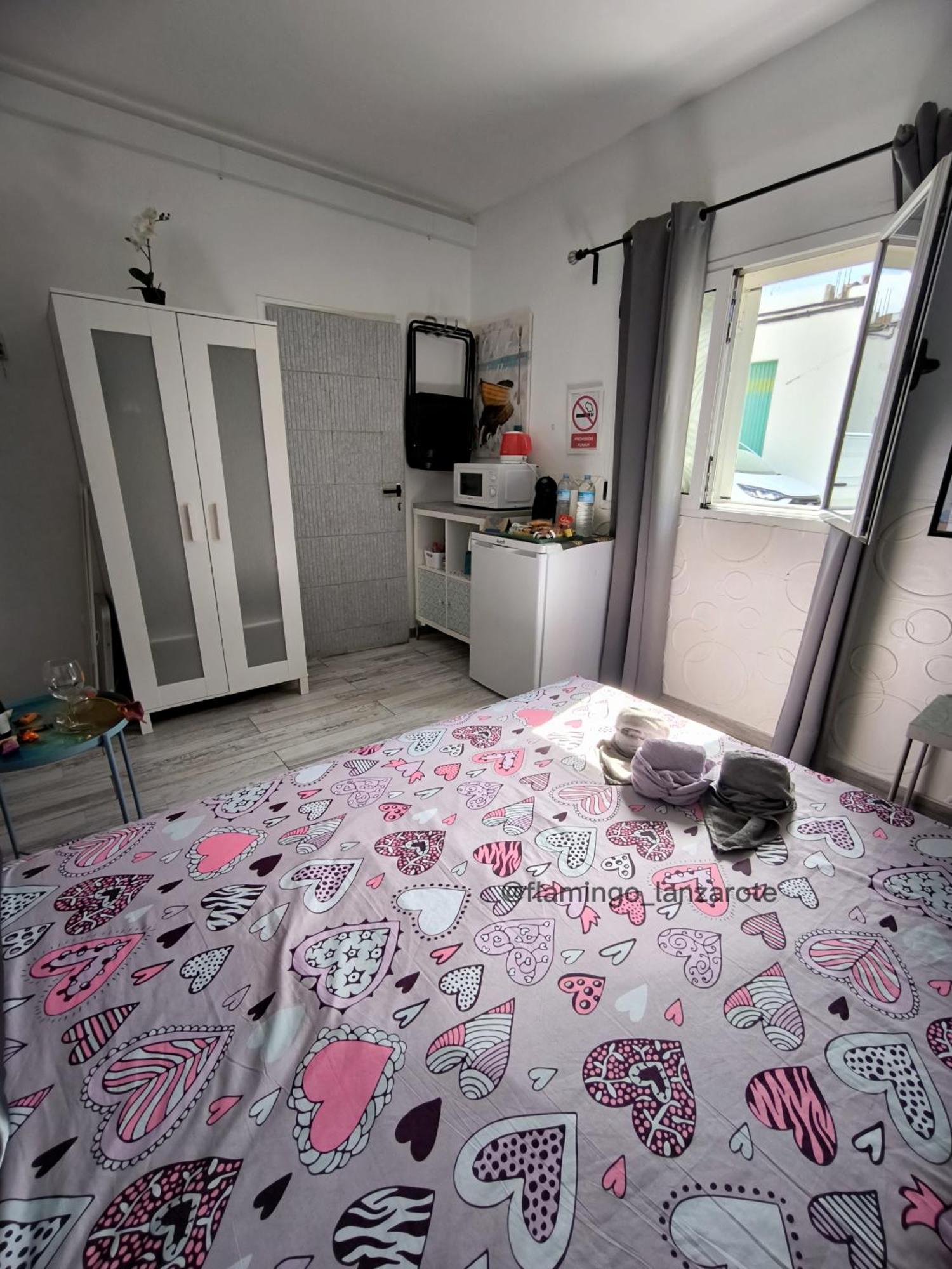 Habitacion Flamingo, Entrada Privada Y Bano Privado En Suite By Flamingo House, No Fumadores Арресифе Экстерьер фото